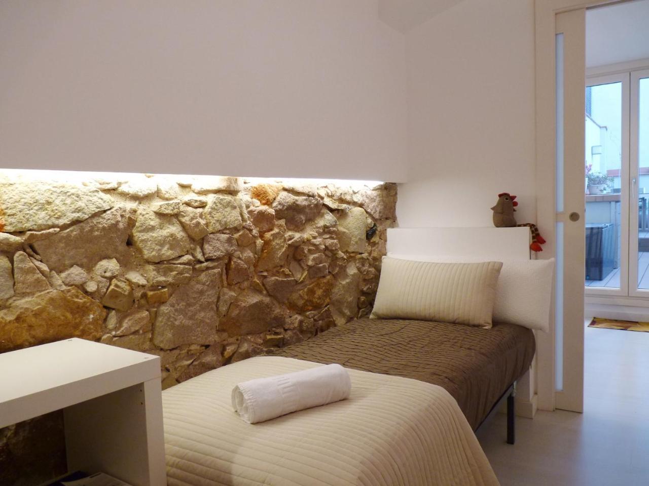 Poble Sec Apartments Barcellona Esterno foto