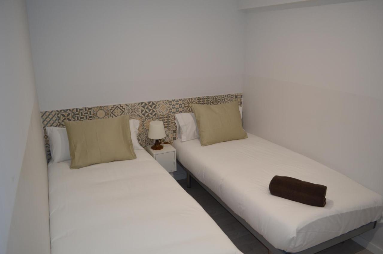 Poble Sec Apartments Barcellona Esterno foto